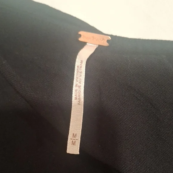 Free People Wome's Black One-Shoulder Crop Top Size M - Picture 2 of 10